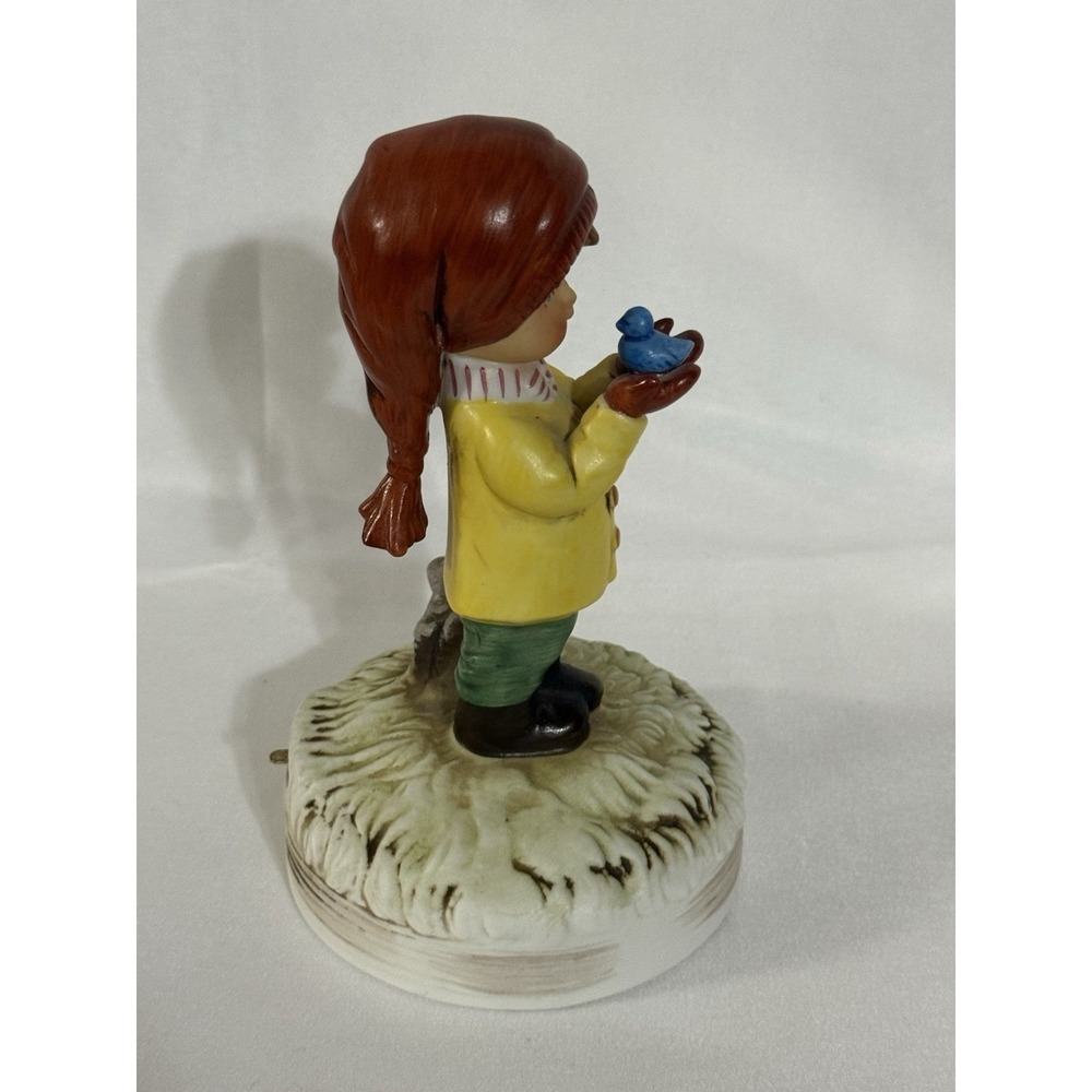 Vintage 1960s Gorham Japan Music Box Figurine Girl w Bird Hummel Style - Picture 7 of 10